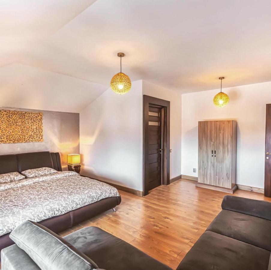 Transilvania Mansion Брашов Екстериор снимка