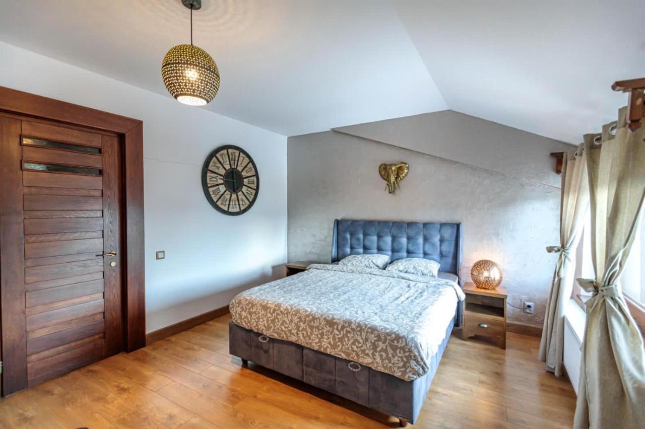 Transilvania Mansion Брашов Екстериор снимка